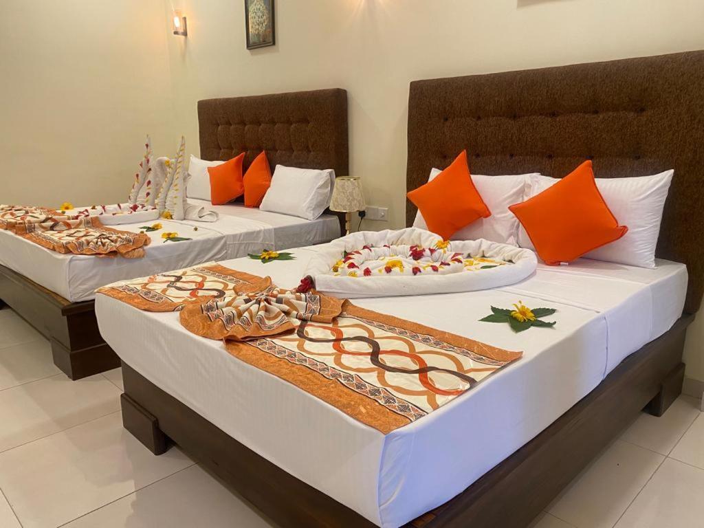 Hotel Northway Vavuniya Bagian luar foto