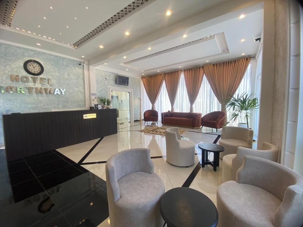 Hotel Northway Vavuniya Bagian luar foto