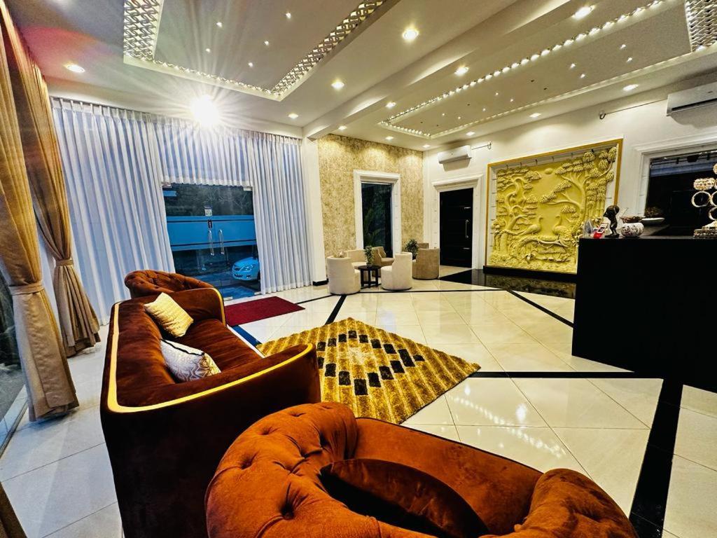 Hotel Northway Vavuniya Bagian luar foto