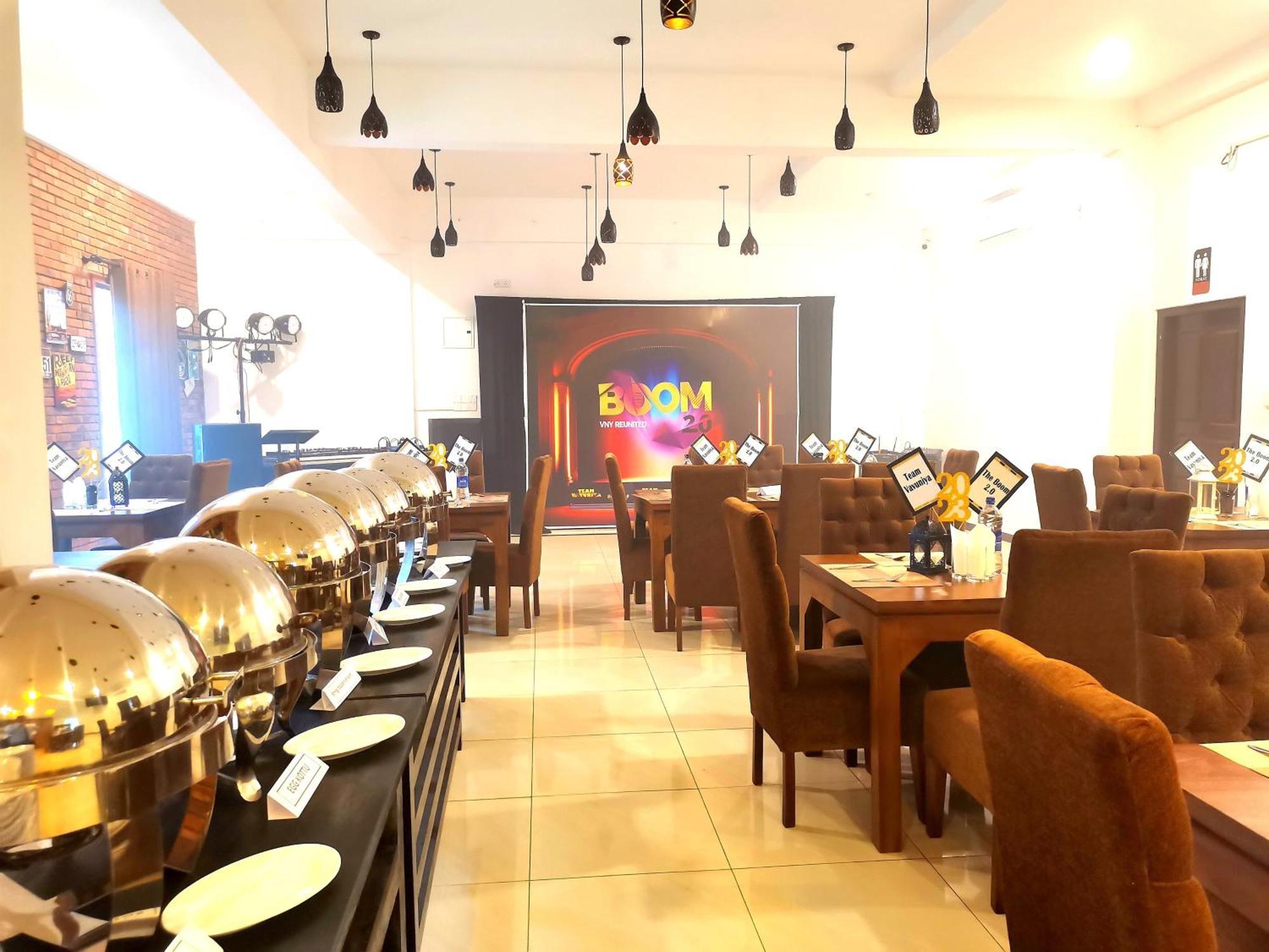 Hotel Northway Vavuniya Bagian luar foto