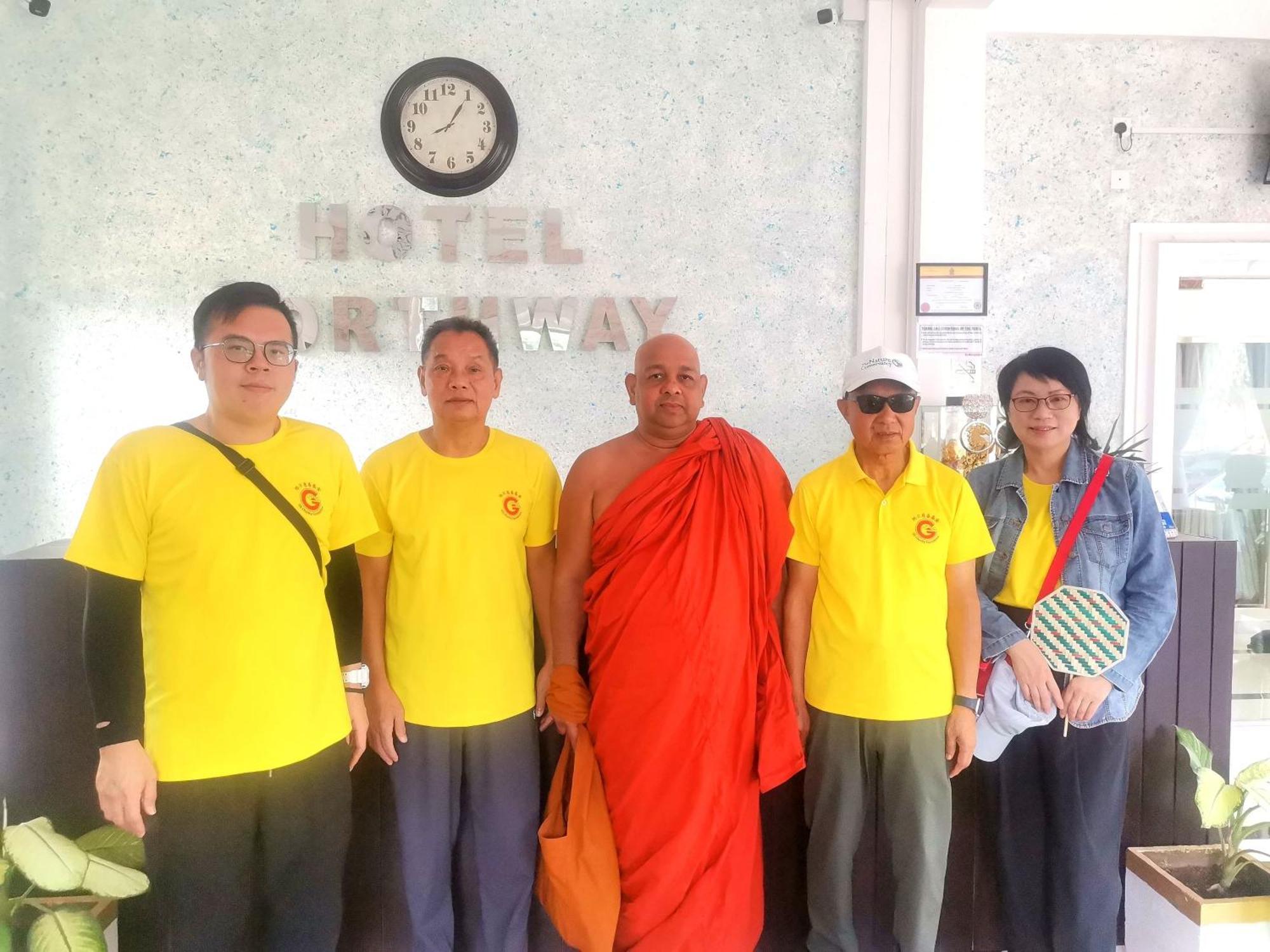 Hotel Northway Vavuniya Bagian luar foto
