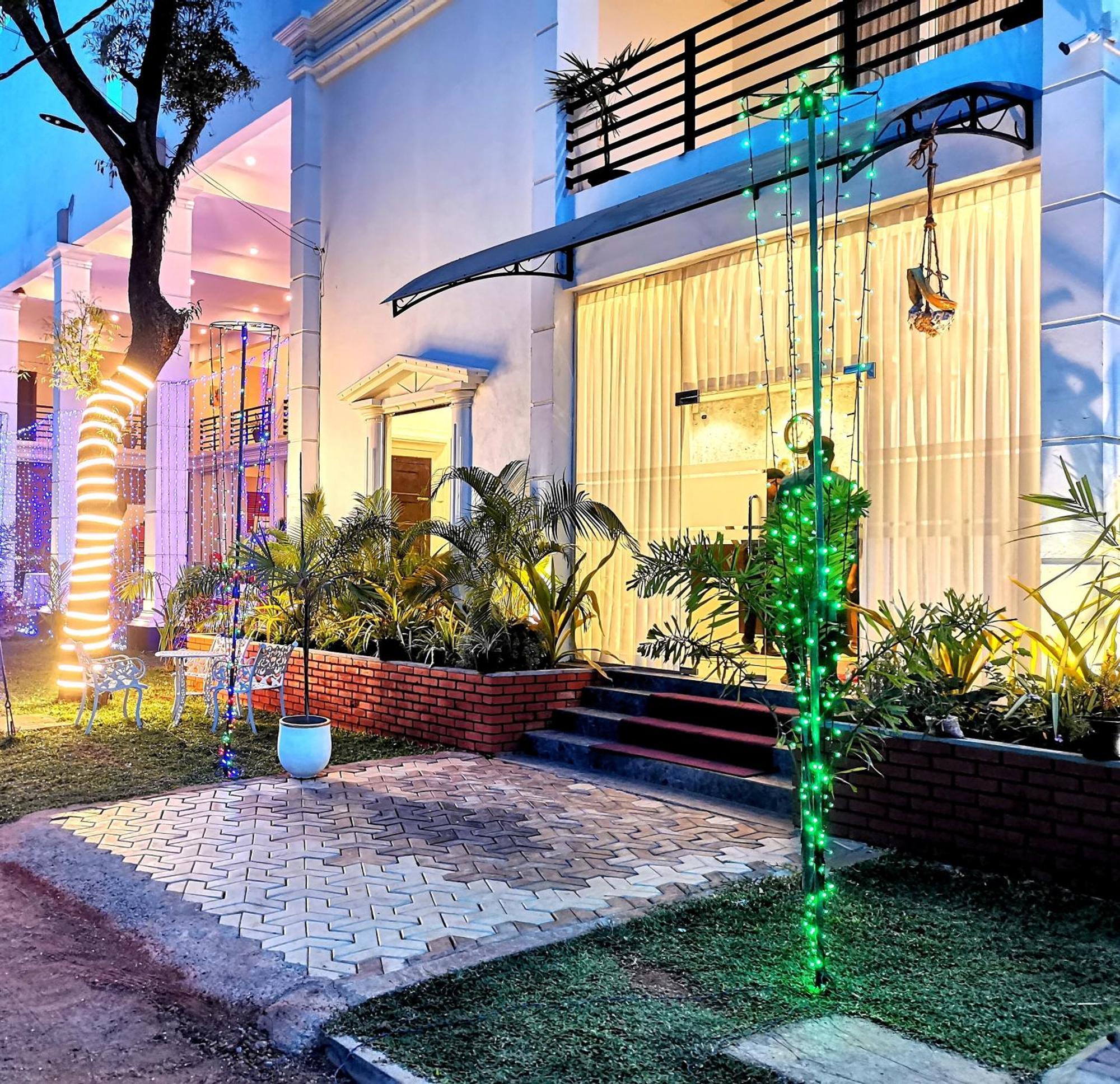 Hotel Northway Vavuniya Bagian luar foto