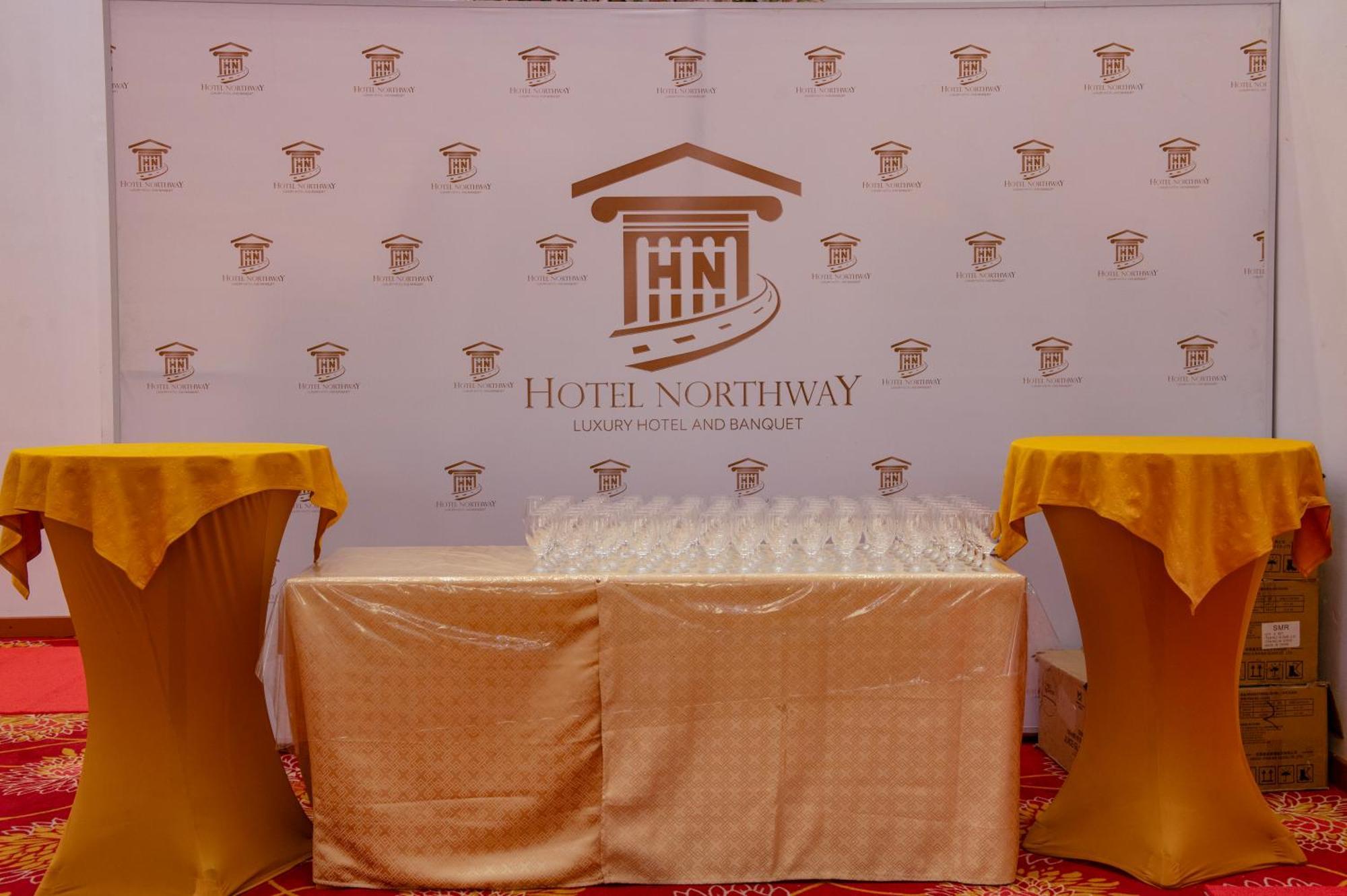 Hotel Northway Vavuniya Bagian luar foto